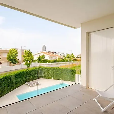 Luma With Pool Apartment Lido di Jesolo